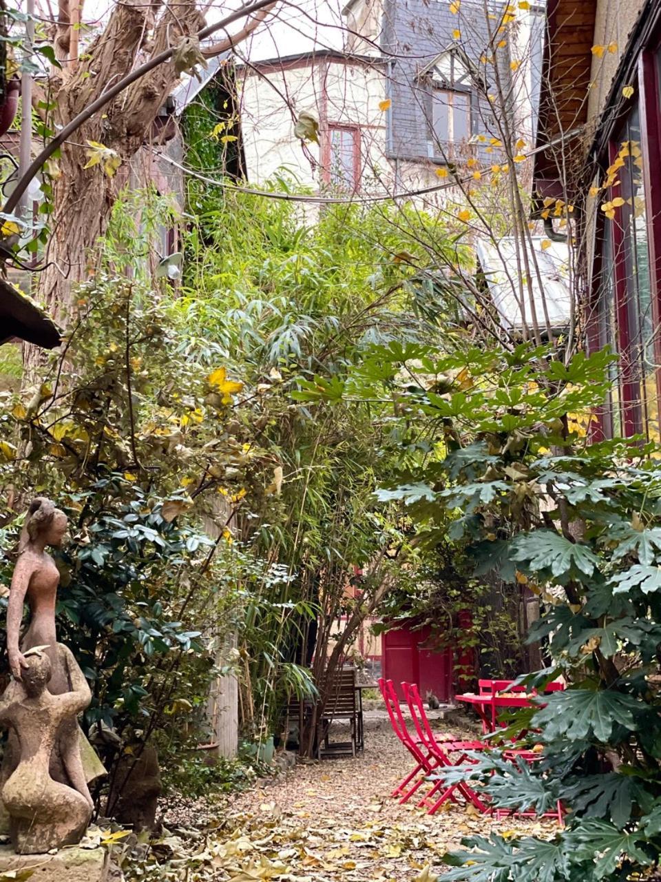 New : Atelier Artiste Montmartre Apartment Paris Luaran gambar